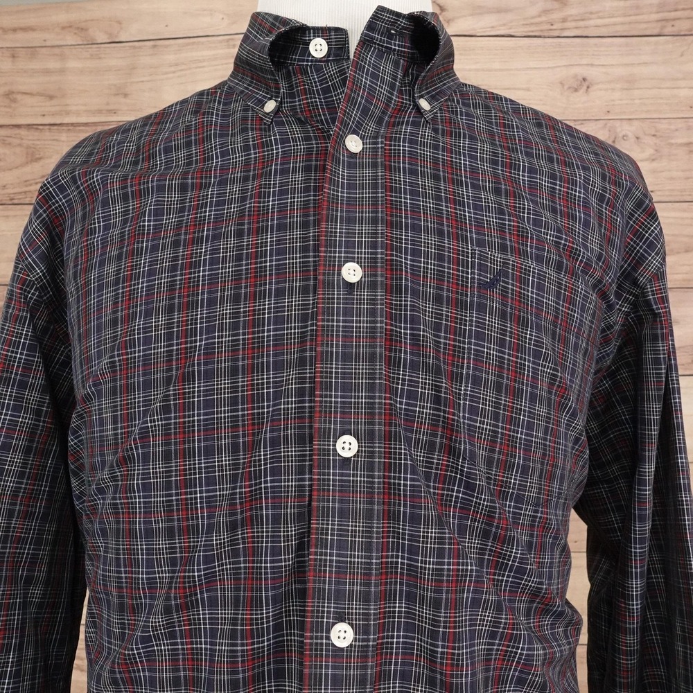 Nautica Shirt Mens XL Blue Plaid Long Sleeve Button-Up Cotton Wrinkle Resistant